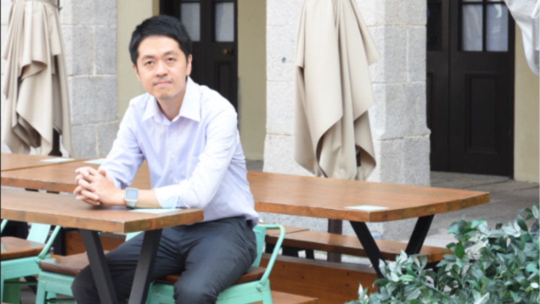 許智峯誓言繼續推動國際制裁匯豐。(許智峯臉書專頁照片)