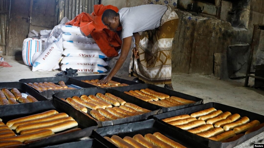 A worker prepares baked goods with wheat from Ukraine at a bakery, in Hodan district in Mogadishu, Somalia July 16, 2023.