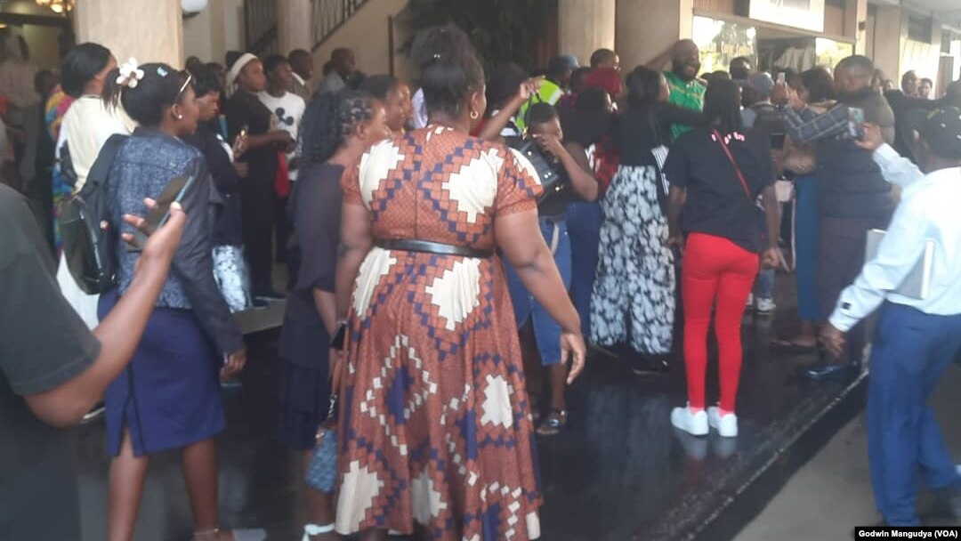 Okwenzakale komunye umhlangano eHarare ophazanyiswe ngamalunga eZanu PF