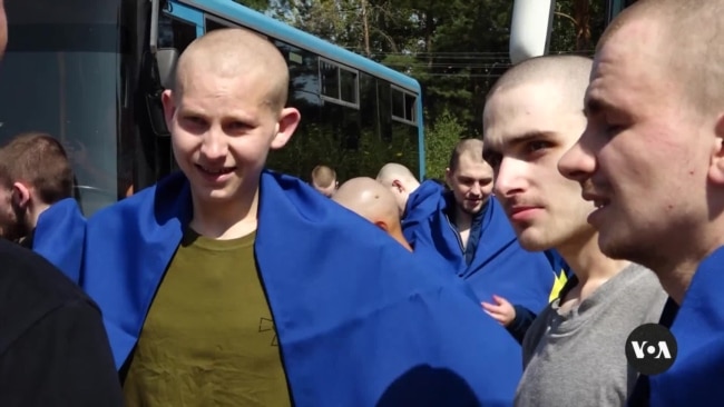 Ukraine, Russia exchange POWs as Kyiv marks Independence Day