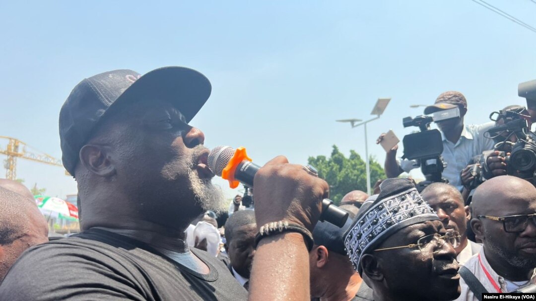 Atiku Ya Jagoranci Zanga-Zangar Lumana Zuwa Ofishin Hukumar Zabe