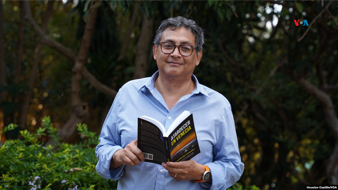 Arquímedes González, es un periodista y novelista nicaragüense. [Foto: Houston Castillo, VOA]