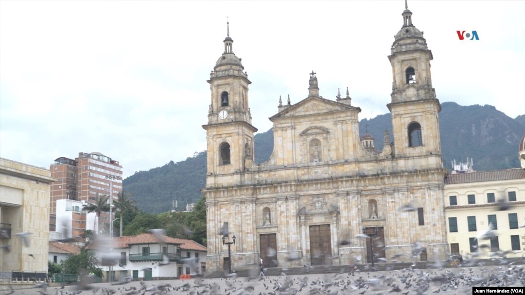 Una imagen de la Catedral Primada de Colombia, uno de los lugares más concurridos por los colombianos en las celebraciones de Semana Santa. 