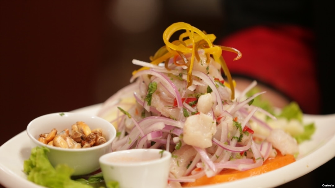 El ceviche es uno de los platos bandera de la cocina peruana
