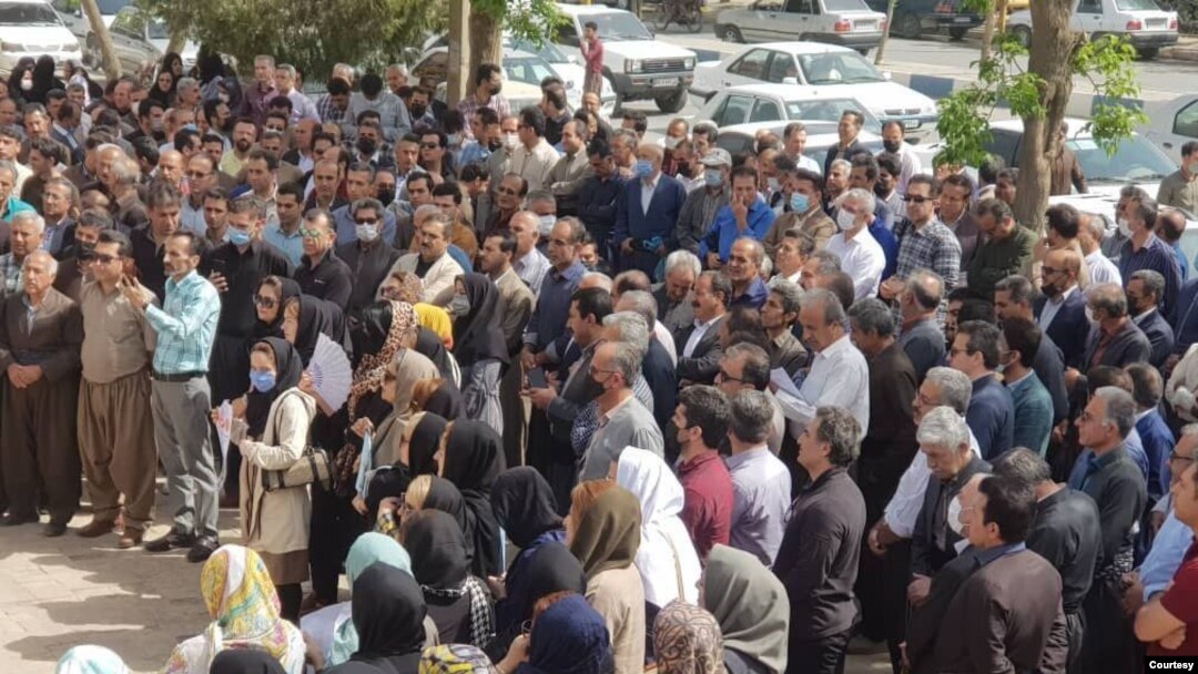 تجمع سراسری معلمان ایران، یکم اردیبهشت ۱۴۰۱