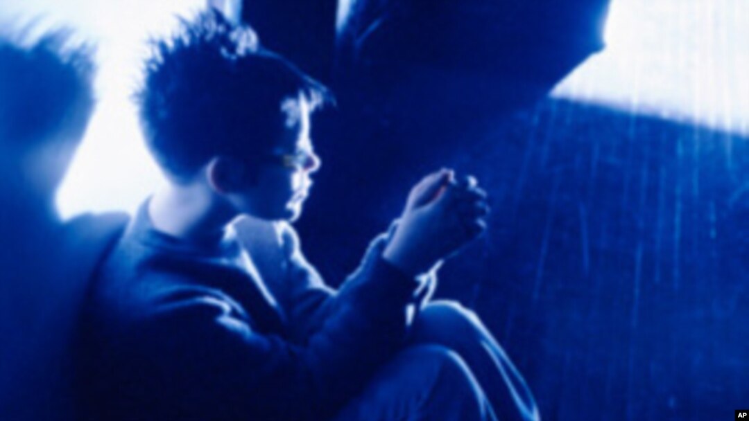 A new study finds brain differences make some adolescents more impulsive, a risk factor for substance abuse.
