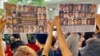 香港民主派初選47人被控顛覆案多一人認罪 16名不認罪被告2月6日開審