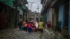 Dos muertos en Cuba por lluvias; tormenta se dirige a Florida
