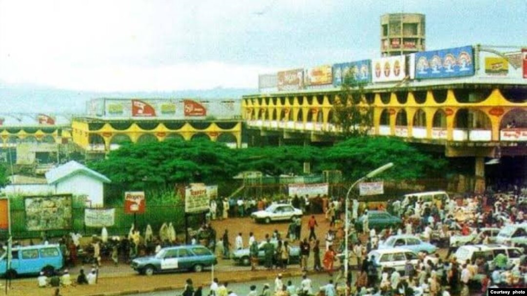 Babbar kasuwar Jos, (Terminus Market) kafin ta kone (Facebook/Gwamnatim Filato)
