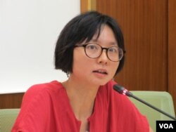 紐約台灣人權促進會秘書長邱伊翎。（美國之音張永泰拍攝）