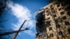 Un edificio de apartamentos dañado por misiles rusos en la ciudad ucraniana de Kryvyi Rih, el 31 de julio de 2023.