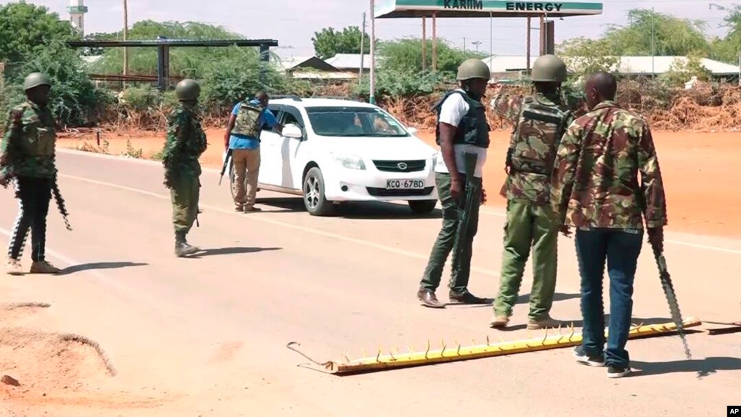 En abril supuestos militantes islamistas secuestraron en el condado keniano de Mandera, a Assel Herrera Correa, un doctor de medicina general, y Landy Rodríguez Hernández, cirujano.