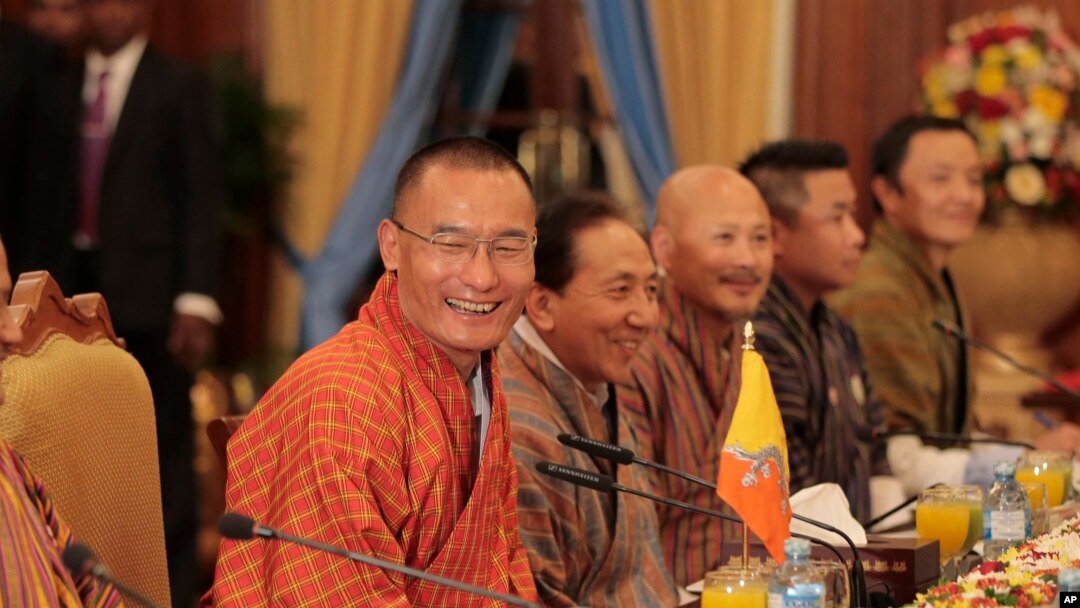  འབྲུག་ཡུལ་གྱི་དྲག་ཤོས་ཚེ་རིང་སྟོབས་རྒྱལ་སྲིད་བློན་