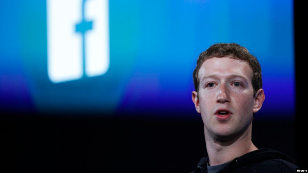 Mark Zuckerberg, Facebook's co-founder and chief executive introduces 'Home' a Facebook app suite that integrates with Android during a Facebook press event in Menlo Park, California, April 4, 2013. (REUTERS/Robert Galbraith)
