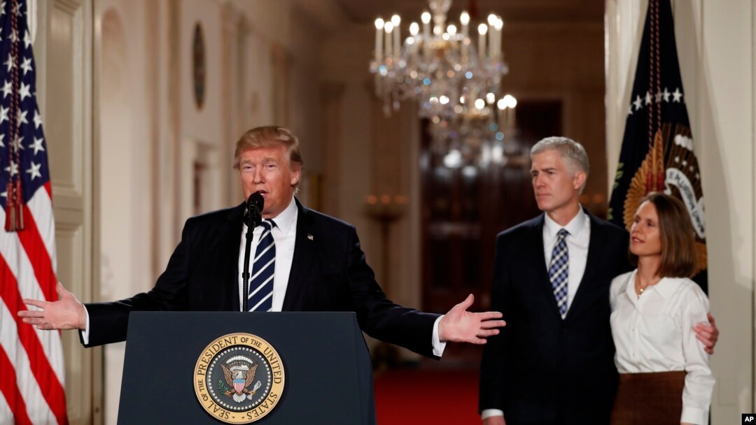 Trump anuncia novo juiz