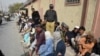 حکومت پاکستان تصمیم گرفته است که تمامی افغان‌ها از اسلام‌آباد و راولپندی فوراً به کمپ‌های مشخص منتقل و سپس به افغانستان برگشت  داده  شوند