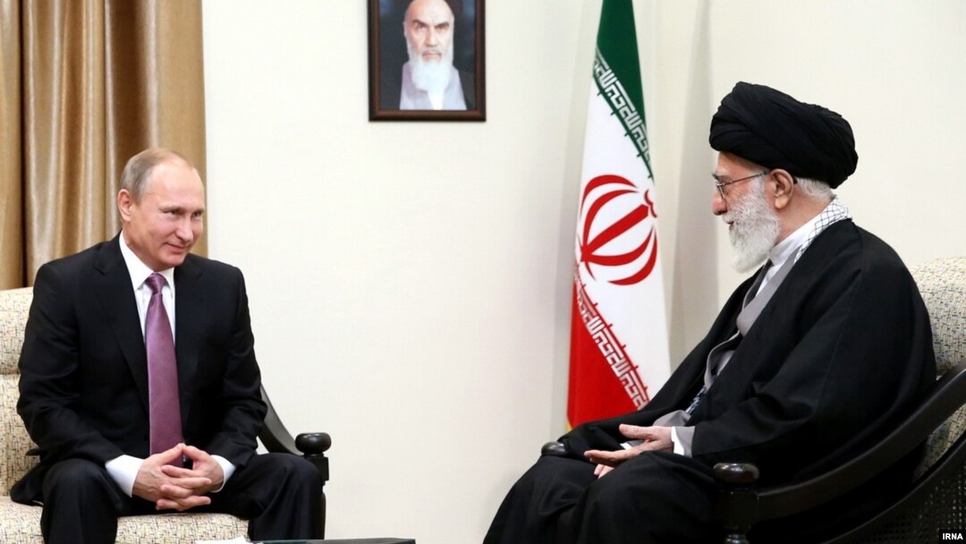 دیدار ولادیمیر پوتین رئیس جمهوری روسیه با علی خامنه‌ای در تهران - آرشیو