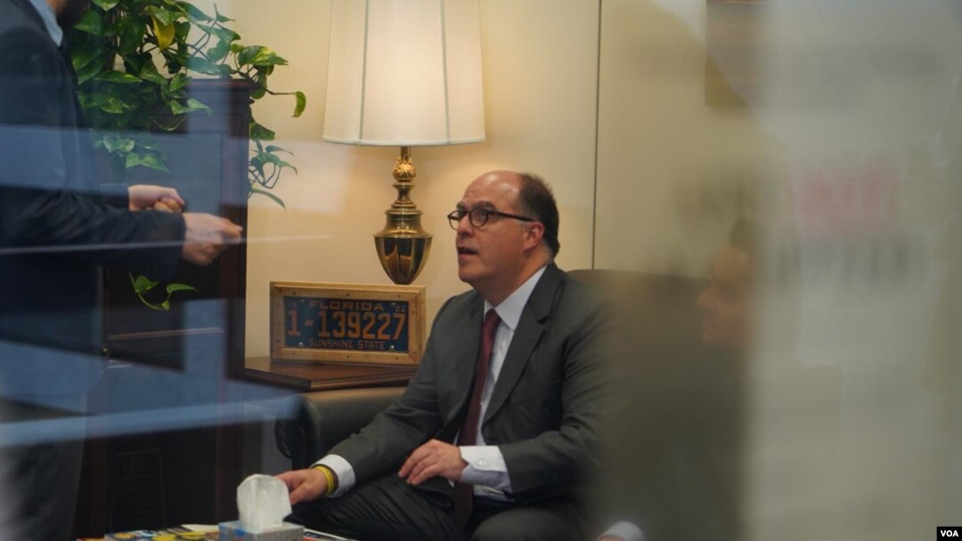 Julio Borges, comisionado de Relaciones Exteriores nombrado por la oposición liderada por Juan Guaidó, en Washington D.C. Octubre 29, 2019. Foto: Alejandra Arredondo - VOA.