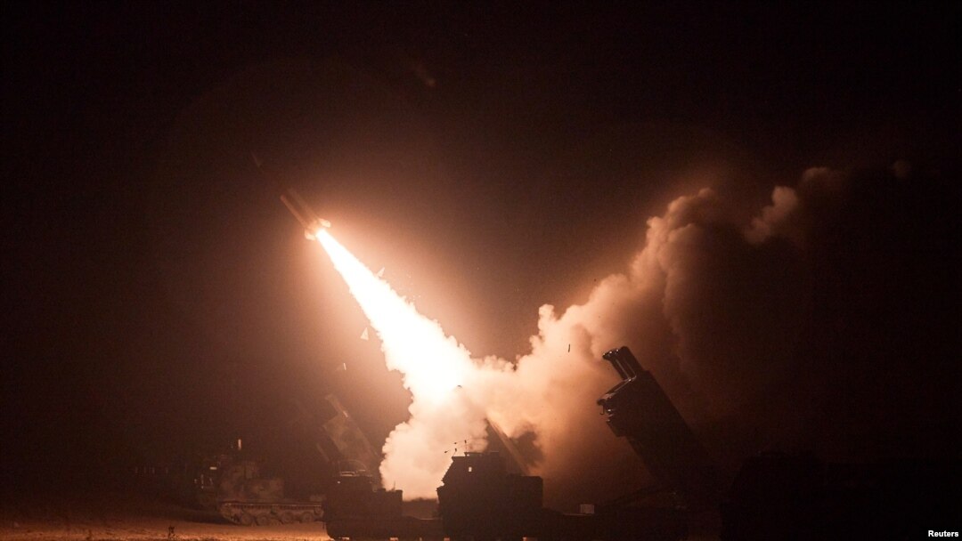 美韓聯合軍事演習期間發射一枚地對地導彈（2022年6月6日）