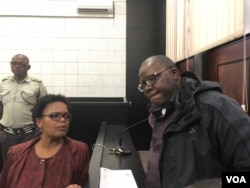 Attorney Beatrice Mtetwa of Zimbabwe Lawyers for Human Rights says she will challenge Tendai Biti’s arrest in court on Friday. Harare Magistrate Court, Harare, Aug. 9, 2018. (C. Mavhunga for VOA)