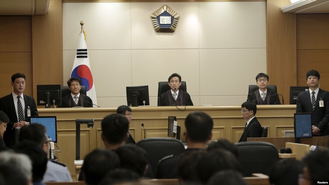 光州高等法院判定李俊錫對304名乘客犯有謀殺罪