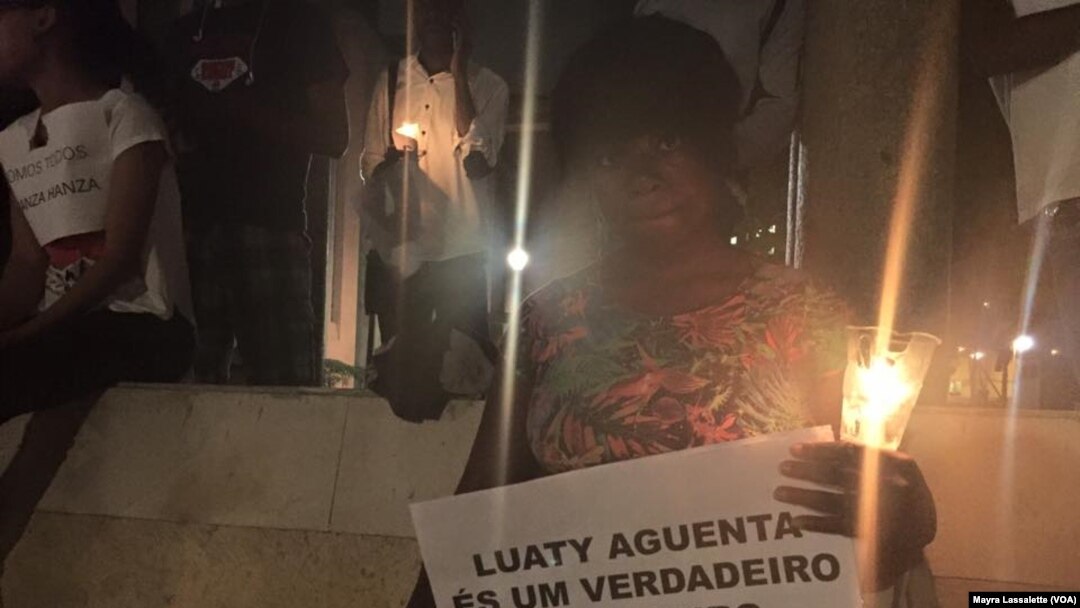 Vigília em Luanda a favor de activistas angolanos