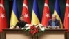 زیلینسکی بر مذاکرات میان روسیه و امریکا در نبود اوکراین انتقاد کرد 