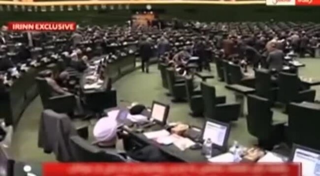 نمایندگان امضاهای خود را از طرح «توقف مذاکرات هسته ای» پس گرفتند