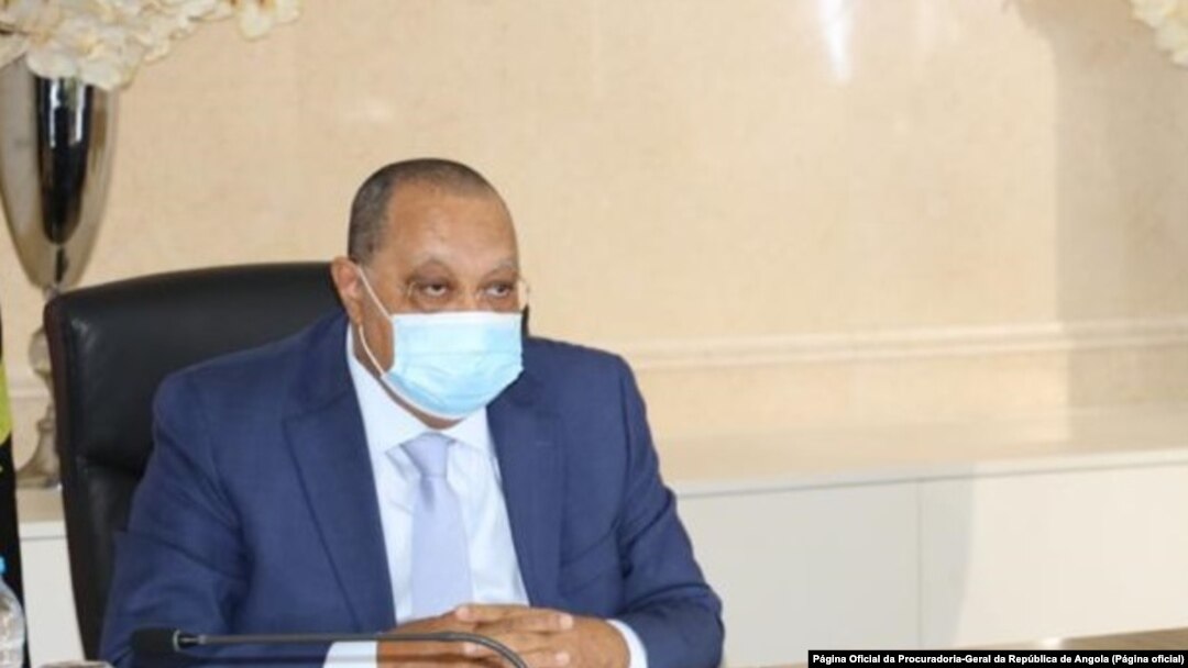 Hélder Pitta Grós, Procurador-Geral da República, Angola