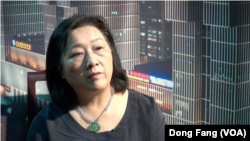 高瑜接受美國之音採訪談薄谷開來(美國之音東方拍攝)