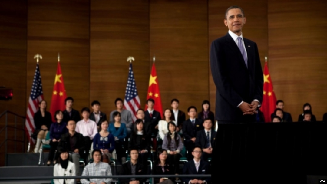 Obama se refirió también al tema de los derechos humanos y exhortó a los líderes chinos a que reanuden el diálogo con el Dalai Lama.