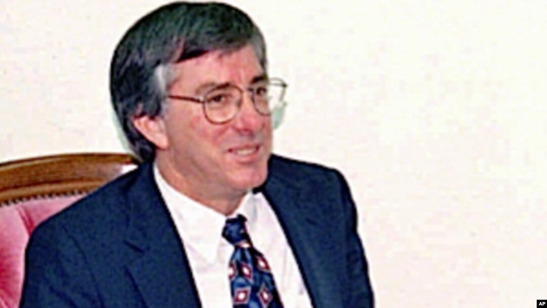 Dennis Ross (file photo)