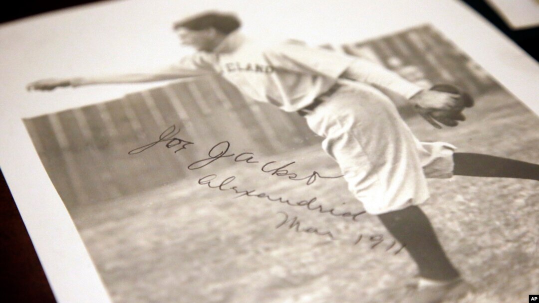 An autographed picture of Cleveland baseball player Joe Jackson is shown at Heritage Auctions in Dallas, Texas, Jan. 22, 2015. 