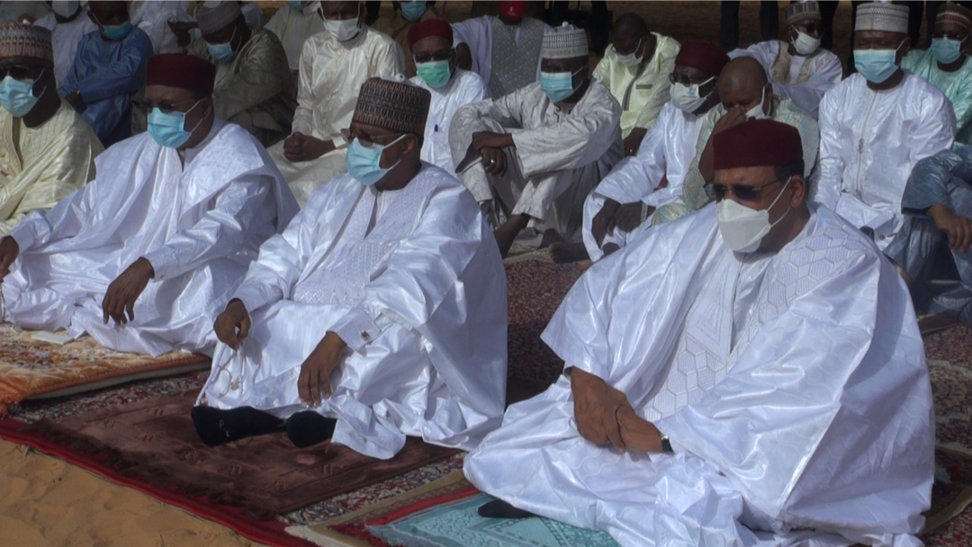  Shugaban Nijar Mohamed Bazoum lokacin Sallar Idi 2021 a birnin Yamai