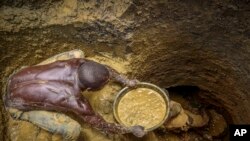 Mineração de ouro em África