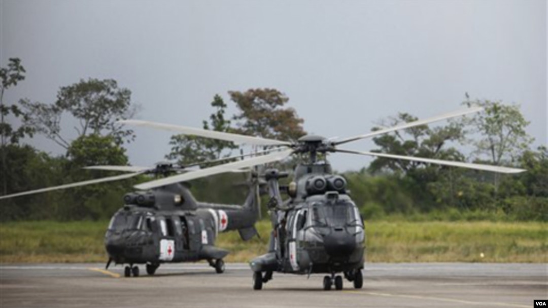 La salida del helicóptero fue retransmitida por la televisión.