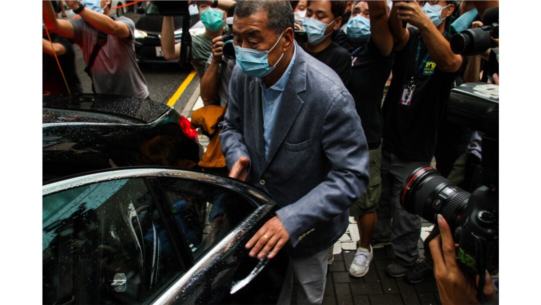 FILE - Jimmy Lai leaves West Kowloon Court, Hong Kong, 2020. (Tommy Walker/VOA)