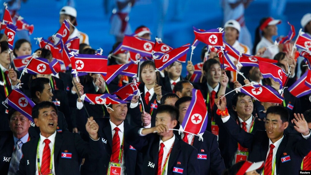 지난 2012년 11월 중국 광저우에서 열린 제16회 아시안게임 개막식에서 북한 선수단이 입장하고 있다. (자료사진)