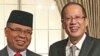 Philippines President Meets with Muslim Rebel Leader