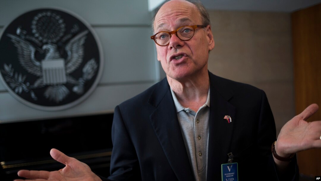 El legislador Steven Cohen hizo su propuesta el mismo día que Hillary Clinton alcanzó 2,5 millones de votos en las elecciones del 8 de noviembre. Clinton ganó el voto popular pero perdió el Colegio Electoral frente a Donald Trump.