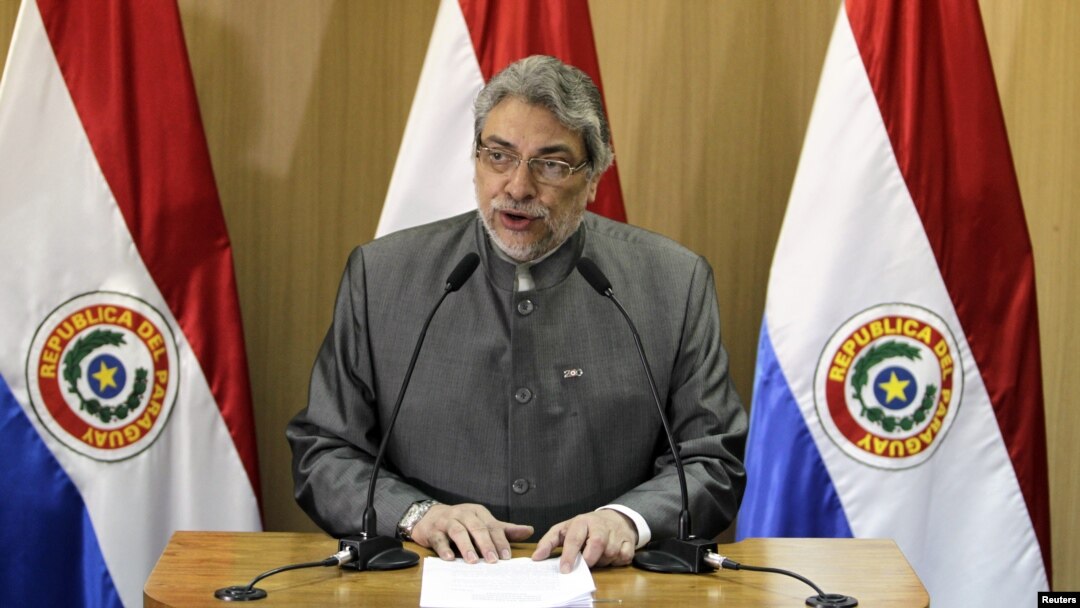 El presidente paraguayo Fernando Lugo anunció hoy la creación de una comisión independiente con la participación de la OEA que investigará la muerte de seis policías y 11 campesinos, causa del juicio político aprobado hoy en su contra.