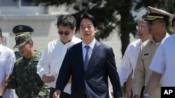 台灣總統賴清德本週末率團出訪南太平洋三個友邦國家，並將過境夏威夷與關島，中國方面批評賴清德此舉為謀"獨"挑釁。
