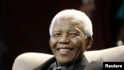El expresidente Mandela estuvo 17 días internado en el hospital. 