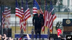 Presidente Donald Trump chega ao local do comício em Washington, 6 janeiro 2021