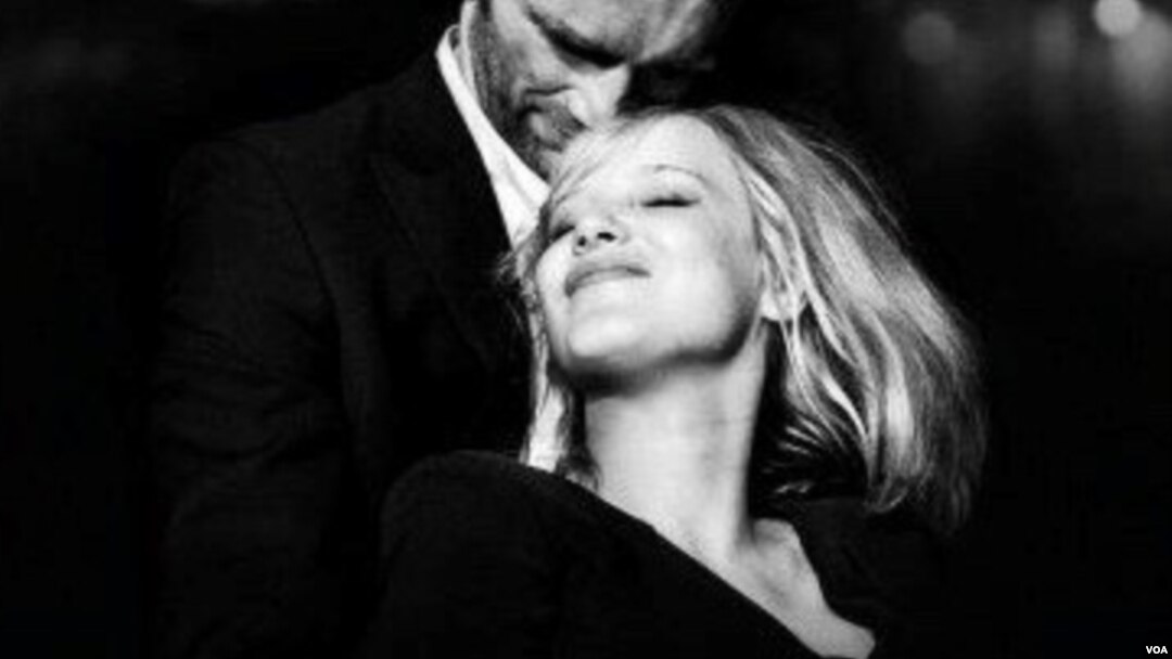 Los actores polacos Tomasz Kot y Joanna Kulig interpretan los papeles principales en el romance "La Guerra Fría" del director Pawel Pawlikowski.